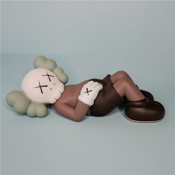 KAWS-Holiday-Japan-Figure-Coffee.jpg